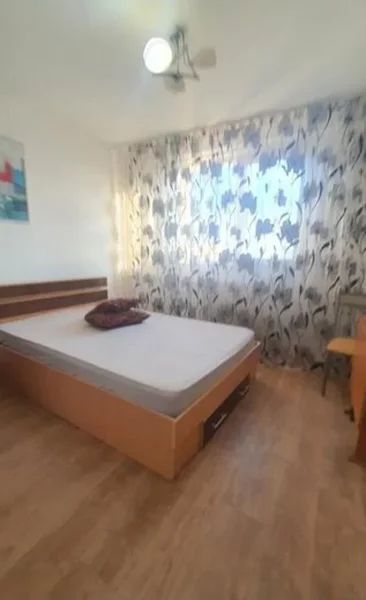 Valea Ialomitei, metrou 2 min., apartament 2 camere, modern, decomandat,